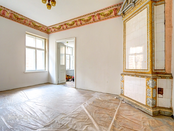 Sludinājumi. Iegādei pieejams divistabu dzīvoklis vēsturiskā ēka pašā centrā.  Šī ir lieliska investīcijai Cena: 73000 EUR Foto #1