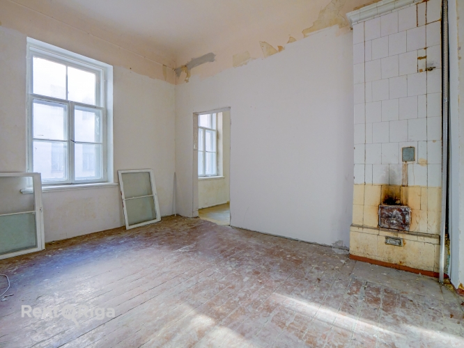 Sludinājumi. Iegādei pieejams divistabu dzīvoklis vēsturiskā ēka pašā centrā.  Šī ir lieliska investīcijai Cena: 65250 EUR Foto #5