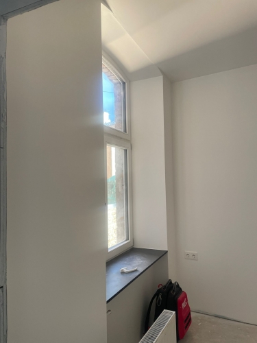 Sludinājumi. Tiek pārdots elegants dzīvoklis pilnībā renovētā vēsturiskā ēkā. Dzīvoklis pārdodas ar kvalitatīvu Cena: 102050 EUR Foto #9