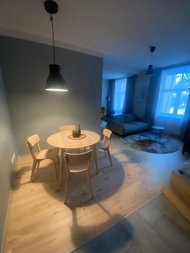 Sludinājumi. Pārdod mājīgu un kvalitatīvi renovētu dzīvokli Rīgas centrā!  Pārdod dzīvokli, kas apvieno Cena: 116400 EUR Foto #9