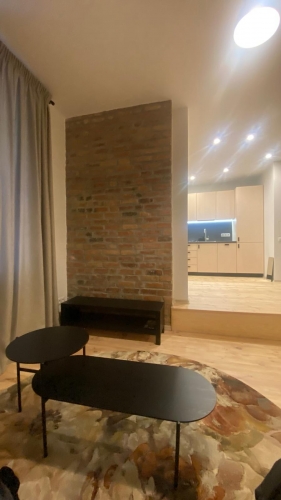 Sludinājumi. Pārdod mājīgu un kvalitatīvi renovētu dzīvokli Rīgas centrā!  Pārdod dzīvokli, kas apvieno Cena: 116400 EUR Foto #3