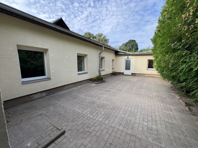 Sludinājumi. Pārdod biroja telpas Āgenskalnā.  Telpas izvietotas biroja ēkas 1. stāvā; Telpu grupas platība 160 Cena: 200000 EUR Foto #1