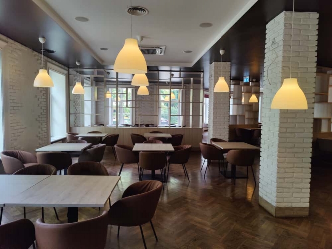 Sludinājumi. Unikālas un greznas restorāna telpas Rīgas sirdī!   Ideāla atrašanās vieta  elegantajā Vērmanes Cena: 15000 EUR/mēn Foto #6