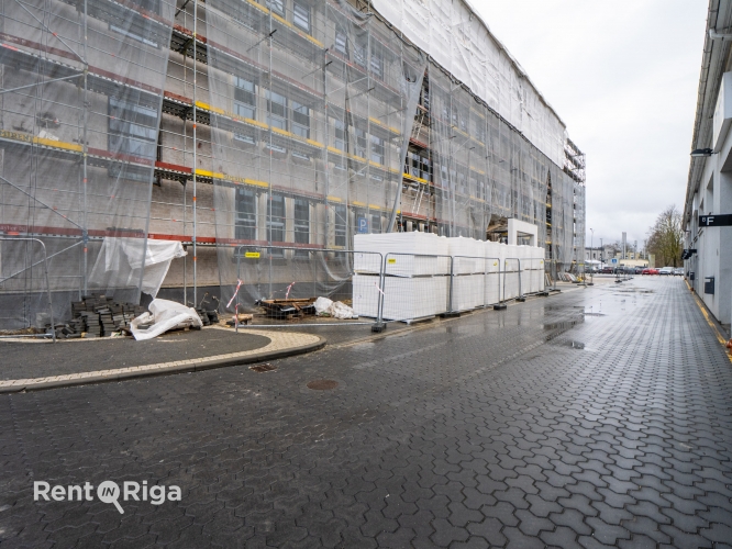 Sludinājumi. Izīrē modernas biroja telpas Mūkusalas Biznesa Centrā  Piedāvājam plašas un mūsdienīgas biroja Cena: 32000 EUR/mēn Foto #4