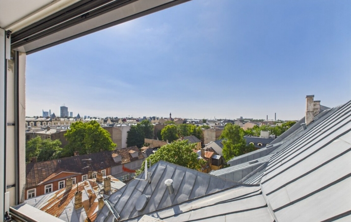 Sludinājumi. Izsmalcināts plašs dizaina dzīvoklis ar panorāmas skatu Rīgas klusajā centrā Dzirnavu ielā starp Cena: 380000 EUR Foto #4