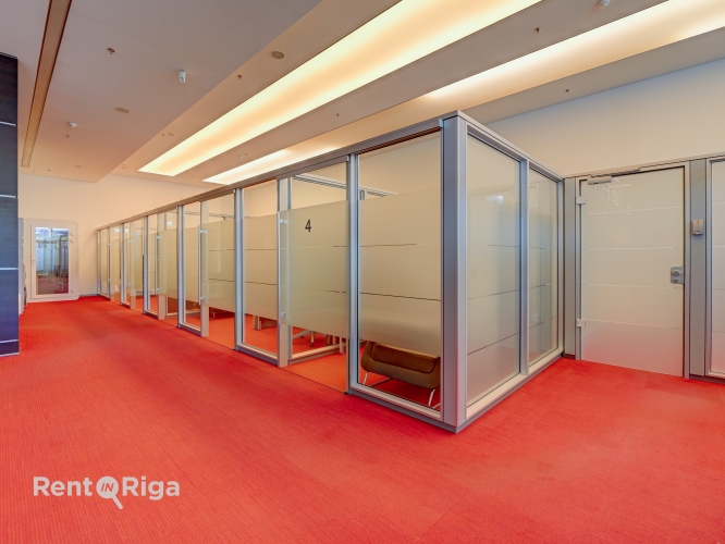 Sludinājumi. Telpas pie galvenās ieejas  elastīgs risinājums jūsu biznesam!  + 1. stāvs, tieši pie galvenās Cena: 2200 EUR/mēn Foto #5