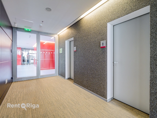 Объявление. Престижный, сразу доступный, полностью меблированный офис в одном из самых заметных офисных Цена: 8256 EUR/мес. Foto #8