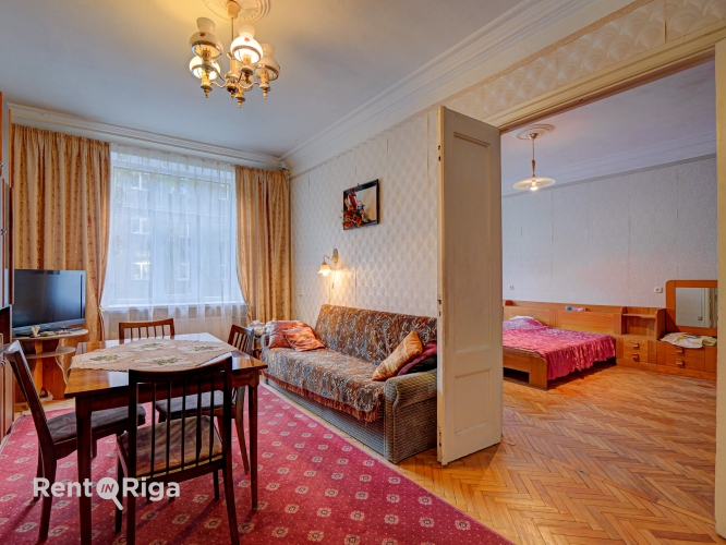 Sludinājumi. Pārdod 4 istabu dzīvokli Rīgas centrā!  Telpas ir apvītas ar gaismu un vērību, ar augstiem Cena: 146500 EUR Foto #8