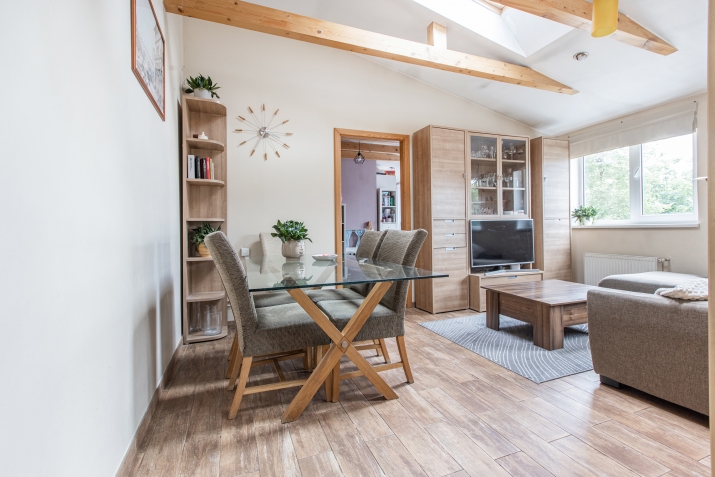 Sludinājumi. Pārdod gaišu un mājīgu 3 istabu dzīvokli Āgenskalnā!  Īpašs un reti pieejams - plašs 3 istabu Cena: 109400 EUR Foto #6