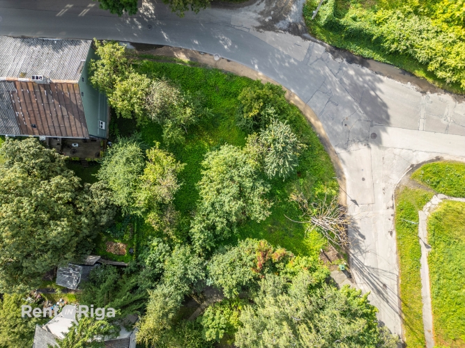 Sludinājumi. Pārdošanā zemes gabals Ķīpsalā!   Ķīpsala ir viena no prestižākajām Rīgas apkaimēm  zaļa un klusa Cena: 127000 EUR Foto #9