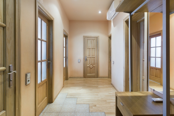 Sludinājumi. Pārdod plašu un kvalitatīvi labiekārtotu 3 istabu dzīvokli  103,6 m ar lodžiju un balkonu.  Cena: 176500 EUR Foto #1