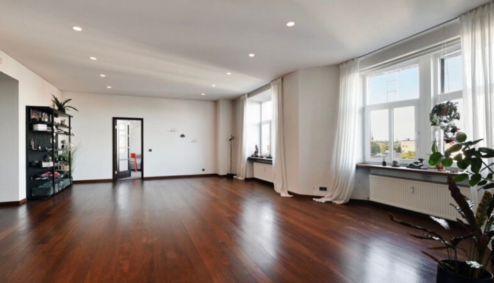 Sludinājumi. Pārdod trīsistabu dzīvokli Rīgas centrā  A. Čaka un Matīsa ielas krustojumā  Tiek piedāvāts 151 m Cena: 299000 EUR Foto #7