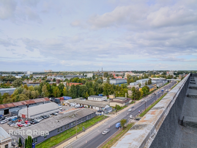 Sludinājumi. Nomai pieejams kvalitatīvs, plaša izmēra birojs renovētā ēkā - Ganību dambī 24D.  Birojs atrodas Cena: 2568 EUR/mēn Foto #4