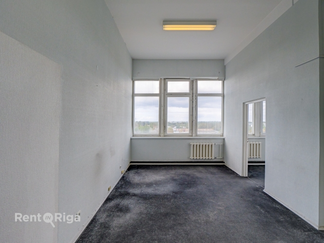 Sludinājumi. Kvalitatīvs, kompakta izmēra birojs renovētā ēkā  Ganību dambī 24D.  Birojs atrodas ēkas 7. stāvā, Cena: 268 EUR/mēn Foto #6