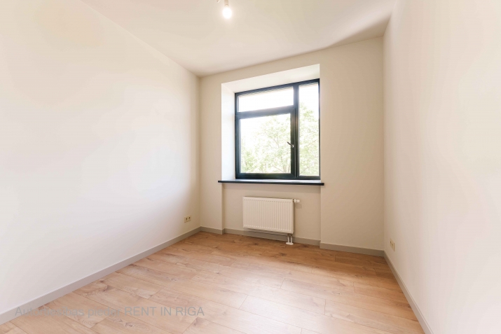 Sludinājumi. Mūsdienīgs un līdz detaļām pārdomāts 3-istabu dzīvoklis Lielirbes ielā 9a  lokācijā, kas piedāvā Cena: 123500 EUR Foto #9