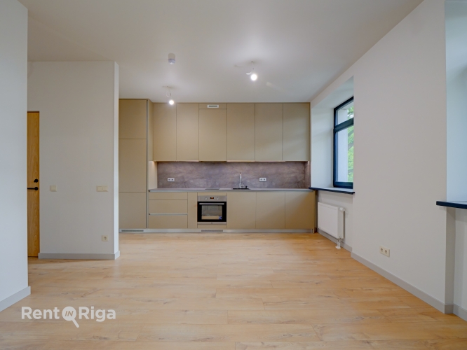 Sludinājumi. Mūsdienīgs un līdz detaļām pārdomāts 2-istabu dzīvoklis Lielirbes ielā 9a  lokācijā, kas piedāvā Cena: 111000 EUR Foto #2