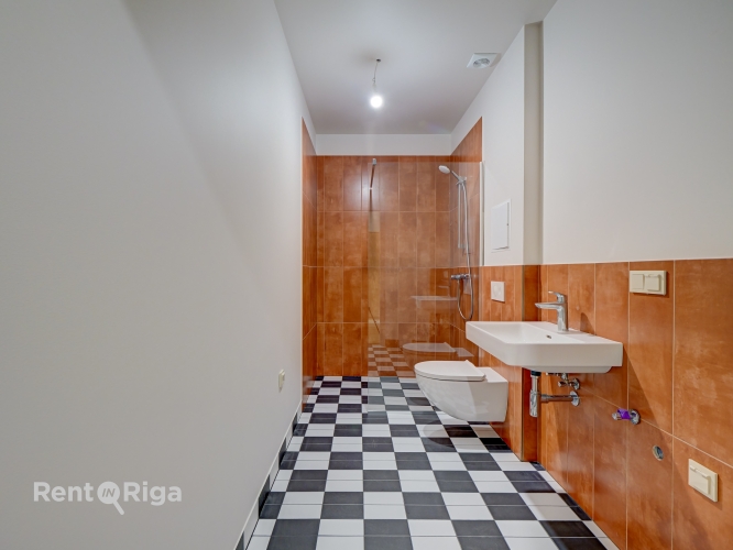 Sludinājumi. Mūsdienīgs un līdz detaļām pārdomāts 2-istabu dzīvoklis Lielirbes ielā 9a  lokācijā, kas piedāvā Cena: 111000 EUR Foto #8