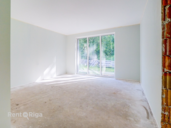 Sludinājumi. Namīpašums Jūrkalnes ielā, lieliska iespēja investīcijām!  Pārdod namīpašumu ar izcilu atrašanās Cena: 350000 EUR Foto #7