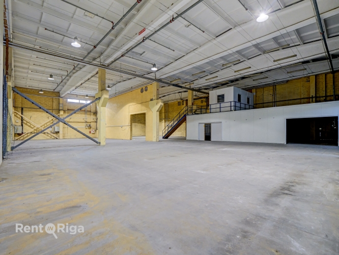 Объявление. Для долгосрочной аренды предлагаются отапливаемые помещения для склада, производства или магазина Цена: 6350 EUR/мес. Foto #6