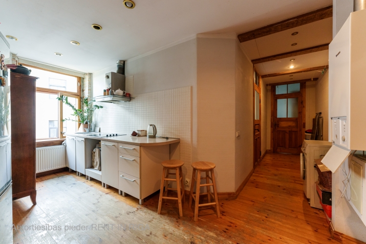 Sludinājumi. Iegādei pieejams 2-istabu dzīvoklis Rīgas centrā!  Ērts un kluss dzīvoklis lieliskā vietā  lieliska Cena: 93000 EUR Foto #4