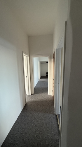 Sludinājumi. Izīrē 3 istabu dzīvokli ar skatu uz Vecrīgu un Daugavu  Bauskas iela 134a.  Pieejams ilgtermiņā un Cena: 495 EUR/mēn Foto #8