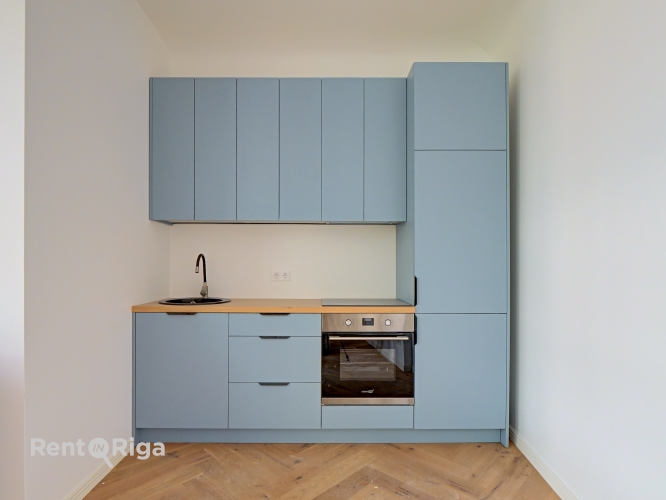 Sludinājumi. Tiek pārdots elegants dzīvoklis pilnībā renovētā vēsturiskā ēkā. Dzīvoklis pārdodas ar kvalitatīvu Cena: 159575 EUR Foto #8