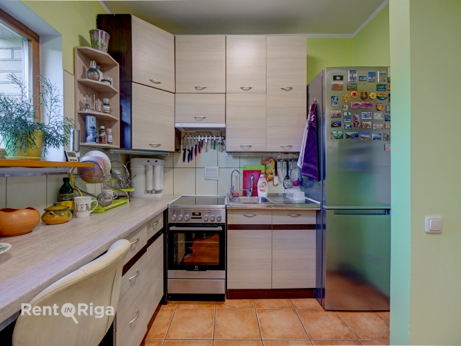 Sludinājumi. Iespēja apvienot dzīvi dabā ar uzņēmējdarbību vienā īpašumā!  Pārdod īpašumu, kas apvieno Cena: 226000 EUR Foto #4