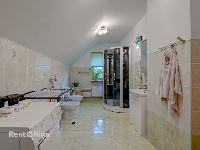 Sludinājumi. Iespēja apvienot dzīvi dabā ar uzņēmējdarbību vienā īpašumā!  Pārdod īpašumu, kas apvieno Cena: 226000 EUR Foto #9