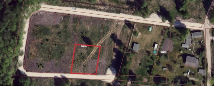 Sludinājumi. Zemes gabals Trīsciemā - savrupmāju apbūves teritorija (DzS1).   Atļautie izmantošanas veidi:  Cena: 33448 EUR Foto #1