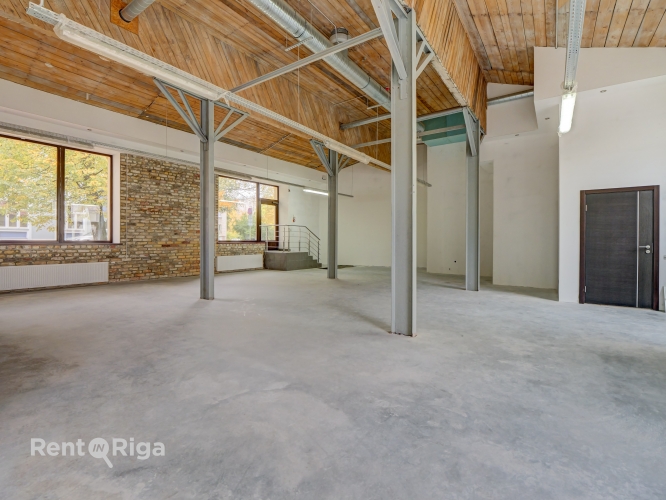 Объявление. Новые, просторные и современные помещения в Тихом центре  Предлагаются в аренду современные и Цена: 1597 EUR/мес. Foto #4