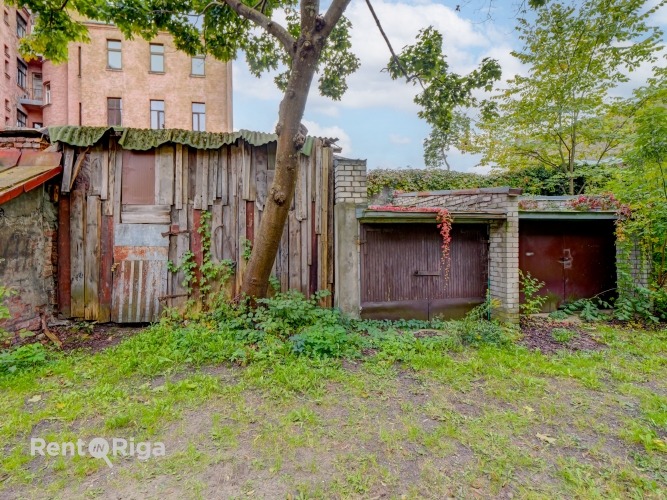 Sludinājumi. Tiek piedāvāts iegādei daudzfunkcionāls namīpašums Rīgas Centra rajonā, vienā no pilsētas Cena: 450000 EUR Foto #4