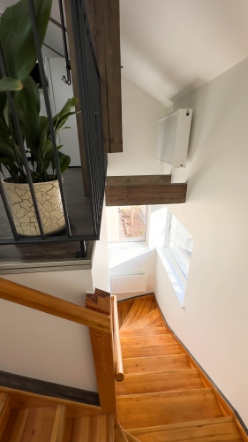 Sludinājumi. Izzīrē 4 istabu dzīvokli otrajā stāvā privātmājā tuvajā Pārdaugavā ar bezmaksas slēgtu Cena: 750 EUR/mēn Foto #7