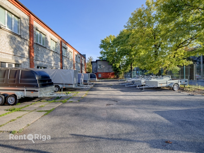 Объявление. Tirzniecības/noliktavas telpas ar savu teritoriju Ganību dambī.  Par objektu: Tiek iznomāta 2. Цена: 3500 EUR/мес. Foto #2