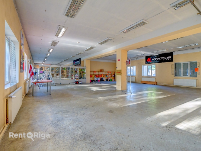 Объявление. Tirzniecības/noliktavas telpas ar savu teritoriju Ganību dambī.  Par objektu: Tiek iznomāta 2. Цена: 3500 EUR/мес. Foto #9