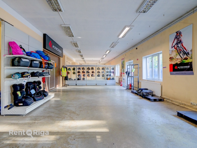 Объявление. Tirzniecības/noliktavas telpas ar savu teritoriju Ganību dambī.  Par objektu: Tiek iznomāta 2. Цена: 3500 EUR/мес. Foto #7