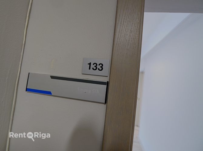 Sludinājumi. IZNOMĀ BIROJU KRASTA BIROJOS, MAZĀ KRASTA IELĀ 83, RĪGĀ  Biroja telpas 51.6 m platībā modernā Cena: 310 EUR/mēn Foto #4