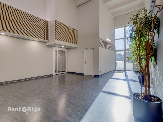Sludinājumi. IZNOMĀ BIROJU KRASTA BIROJOS, MAZĀ KRASTA IELĀ 83, RĪGĀ  Biroja telpas 51.6 m platībā modernā Cena: 310 EUR/mēn Foto #7
