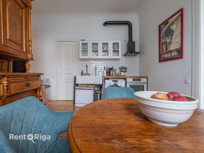 Sludinājumi. Piedāvājumā ekskluzīvs un mājīgs dzīvoklis 60 m platībā, kas apvieno vēsturisko šarmu ar Cena: 850 EUR/mēn Foto #5