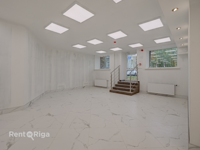 Объявление. Новые, просторные и современные помещения в Тихом центре.  Предлагаем в аренду современные и Цена: 644 EUR/мес. Foto #2