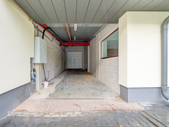 Объявление. Просторные отапливаемые складские помещения с подъёмными воротами в Тихом центре  Предлагаем в Цена: 1514 EUR/мес. Foto #5