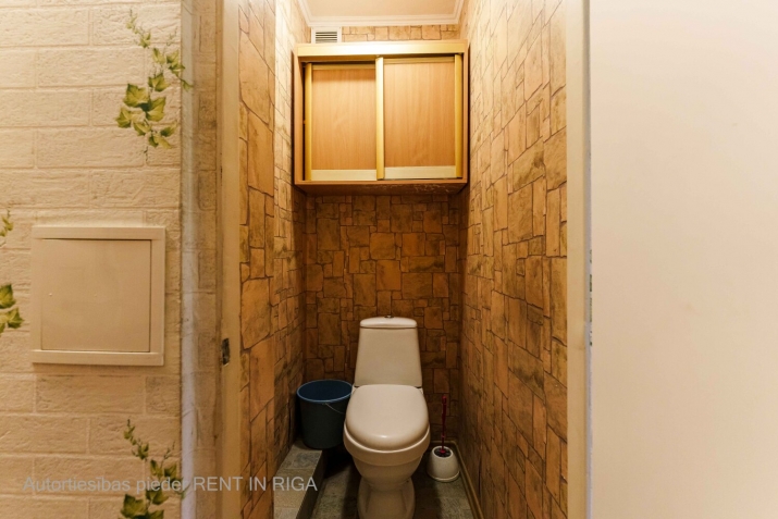 Sludinājumi. Pārdod mājīgu 2 istabu dzīvokli zaļajā un mierīgajā Āgenskalnā  Piedāvājumā gaišs un pārdomāti Cena: 53000 EUR Foto #8