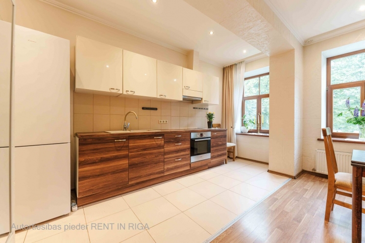 Sludinājumi. Silts un gaišs 2 istabu dzīvoklis Āgenskalna sirdī  vieta, kur gribas palikt.  Šis dzīvoklis Cena: 159000 EUR Foto #5