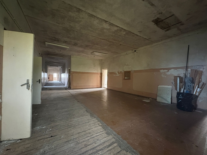 Sludinājumi. Pieejamas noliktavas/ražošanas telpas labā lokācijā un par izdevīgu cenu.  Telpas ir pielāgojamas Cena: 1622 EUR/mēn Foto #9