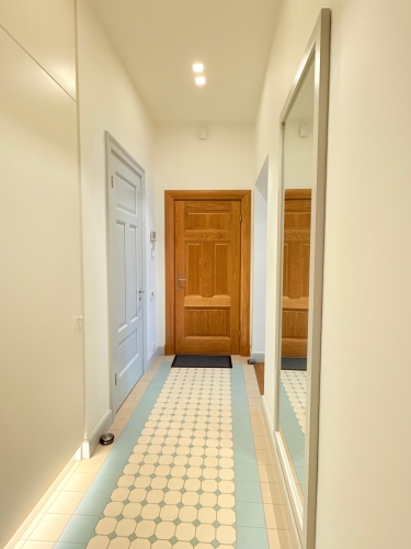 Sludinājumi. Pārdod elegantu 2 istabu dzīvokli Rīgas centrā  Piedāvājumā  skaists, pārdomāts un kvalitatīvi Cena: 253000 EUR Foto #9