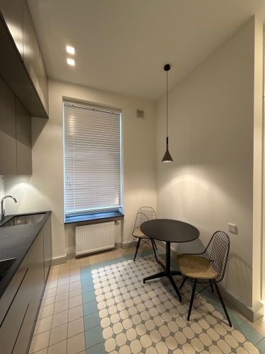 Sludinājumi. Pārdod elegantu 2 istabu dzīvokli Rīgas centrā  Piedāvājumā  skaists, pārdomāts un kvalitatīvi Cena: 253000 EUR Foto #8