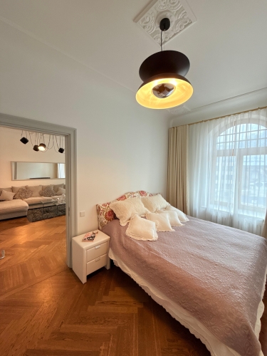 Sludinājumi. Pārdod elegantu 2 istabu dzīvokli Rīgas centrā  Piedāvājumā  skaists, pārdomāts un kvalitatīvi Cena: 253000 EUR Foto #4