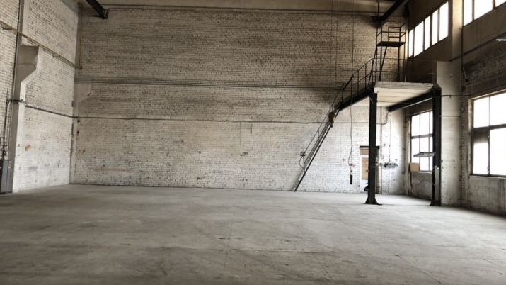 Объявление. Продаётся промышленный комплекс в Елгаве  В продаже промышленная недвижимость в Елгаве, в зоне Цена: 2.6e+06 EUR Foto #8