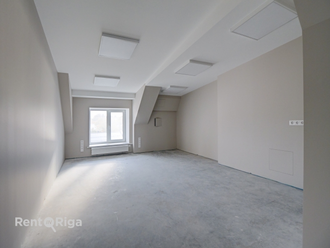 Sludinājumi. Jaunas biroja telpas Klusajā centrā.  Piedāvājam nomai mūsdienīgas un stilīgas biroja telpas Cena: 3165 EUR/mēn Foto #6