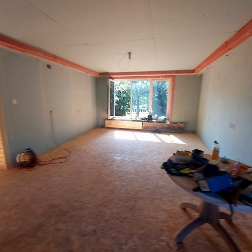 Sludinājumi. Pārdod trīs stāvu dzīvojamo māju Ogrē ar lieliskām attīstības iespējām.  Piedāvājumā  plaša un Cena: 160000 EUR Foto #4