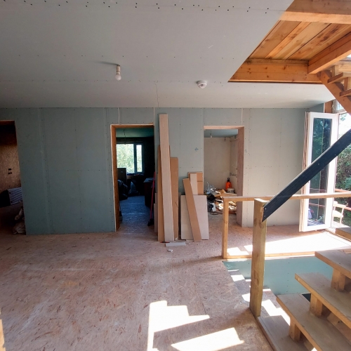 Sludinājumi. Pārdod trīs stāvu dzīvojamo māju Ogrē ar lieliskām attīstības iespējām.  Piedāvājumā  plaša un Cena: 160000 EUR Foto #3